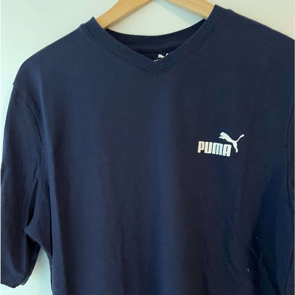 PUMA - T-shirt - V-Neck - LT size - Peacoat Navy Blue with White logo